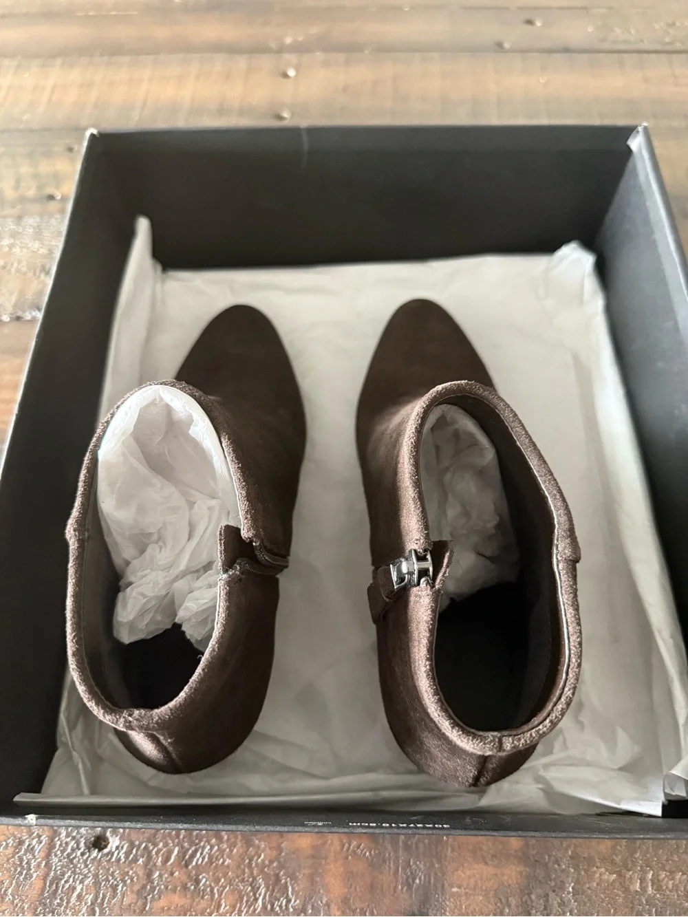 Banana Republic Everyday Bootie - Espresso Suede - Sz 6-NWT-Women’s Brown Suede